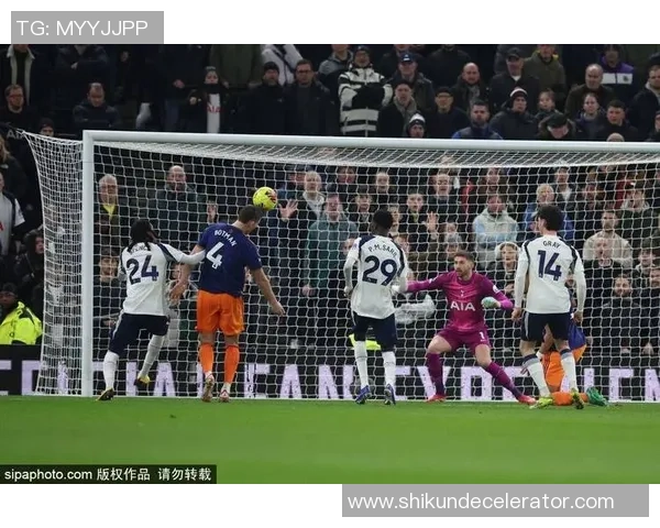 意甲赛场波尔图大胜热刺四球横扫引发全场热烈反响集锦回顾