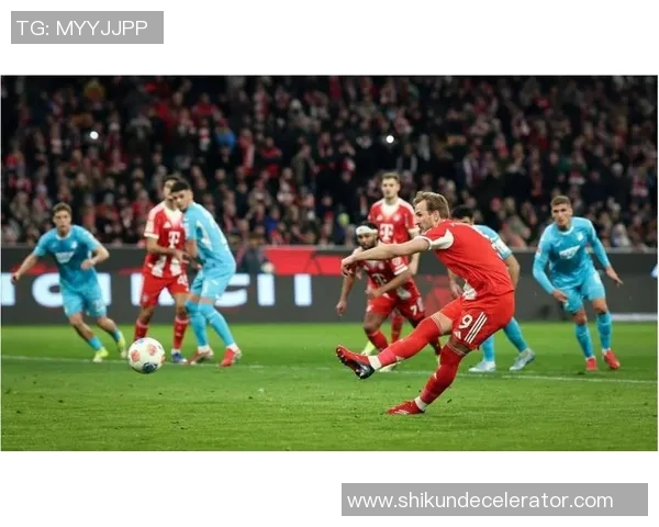 德甲激战国米逆转拜仁6-2争议判罚引发全场热议